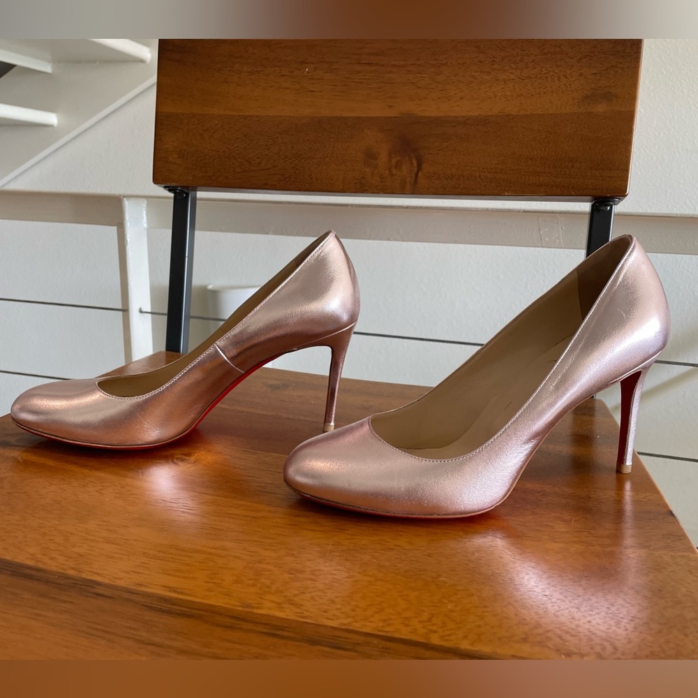 Louboutin Fifi Rose Gold Metallic Pumps - Picture 3 of 12